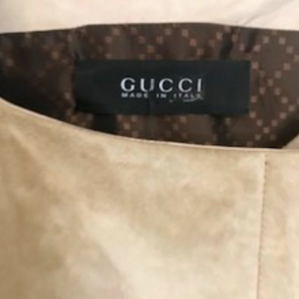 Gucci Albino Suede with Ostrich Cut Detail Coat - Picture 1 of 16